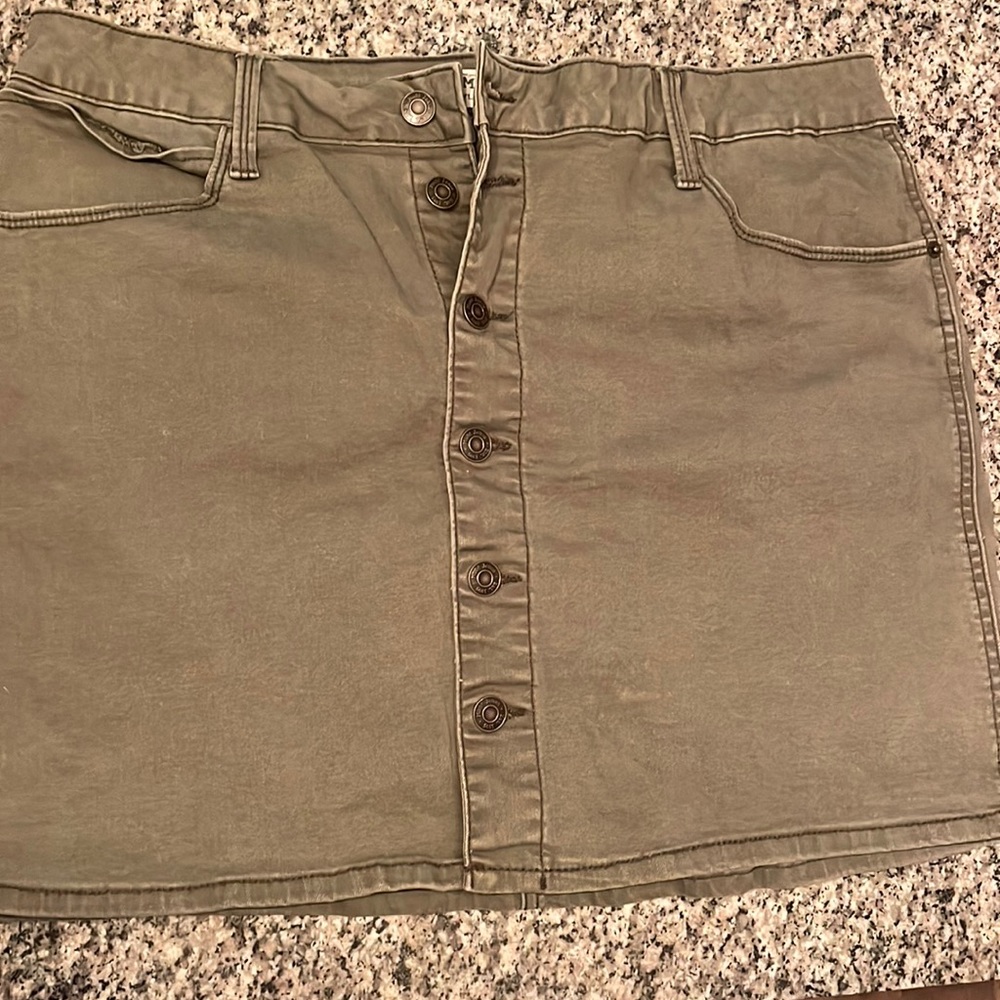 Mudd mini skirt